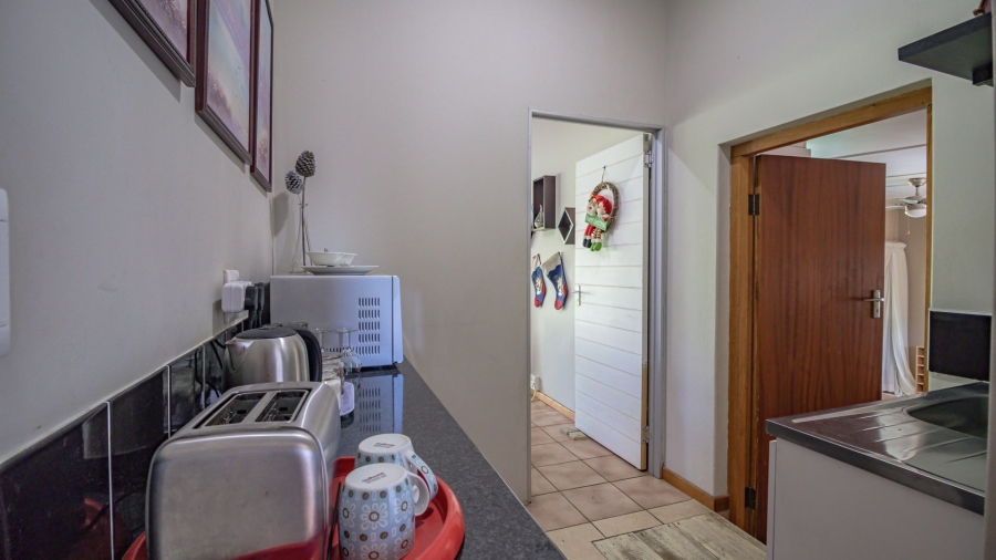 5 Bedroom Property for Sale in Vincent Eastern Cape